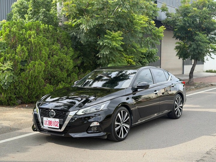 2020 Altima 尊爵智駕 原鈑，實跑9萬開56.8萬