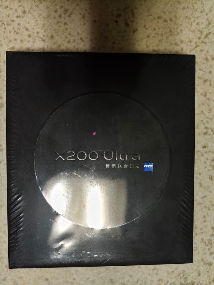 vivo x200 ultra 陸版黑ka 12+256g 8/16收到 全新僅拆封檢查 台北台中可面交 s25 find x8 小米15 ultra