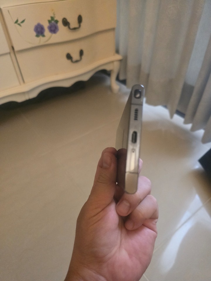699522859315