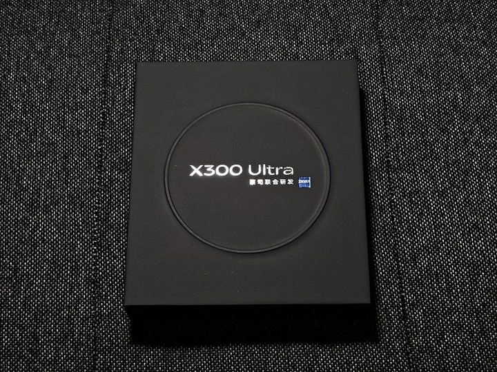 賣全新陸版. x300 ultra黑色12/512gb 雙北市面交