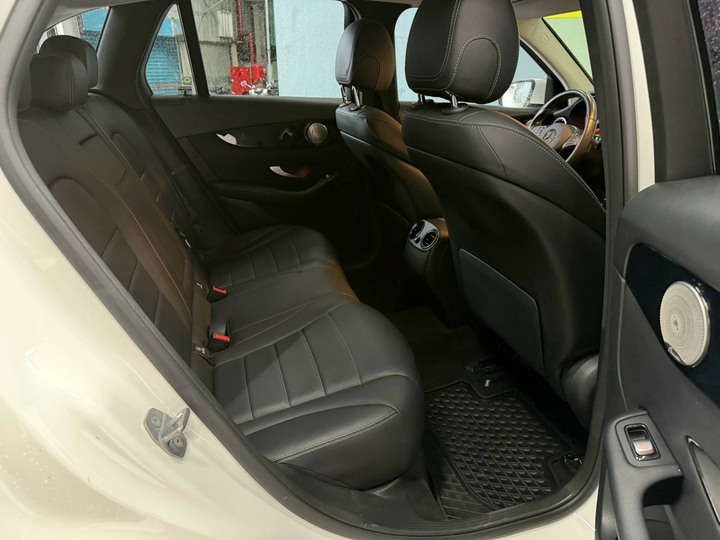 2018 benz GLC200 總代理