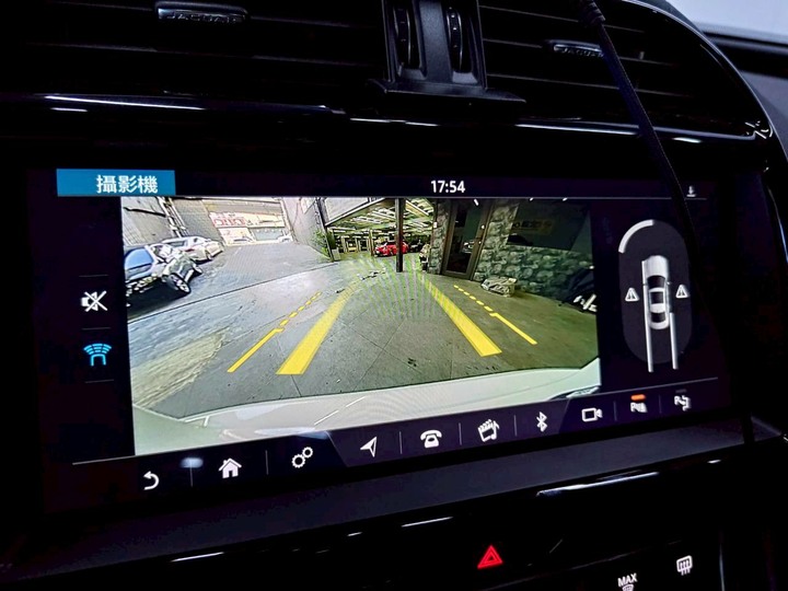 2020 Jaguar 捷豹 XE P250 R-Dynamic SE