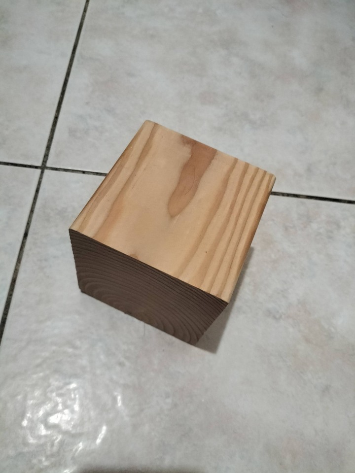 松木塊 10x10x10 CM