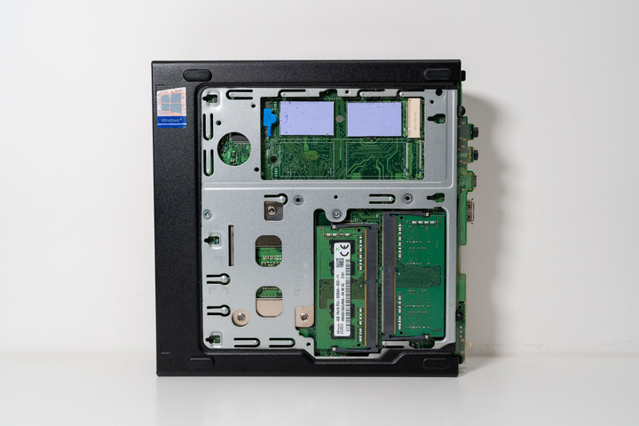 Lenovo M920q
