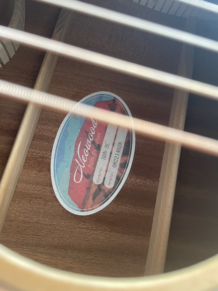 [二手] NEOWOOD吉他