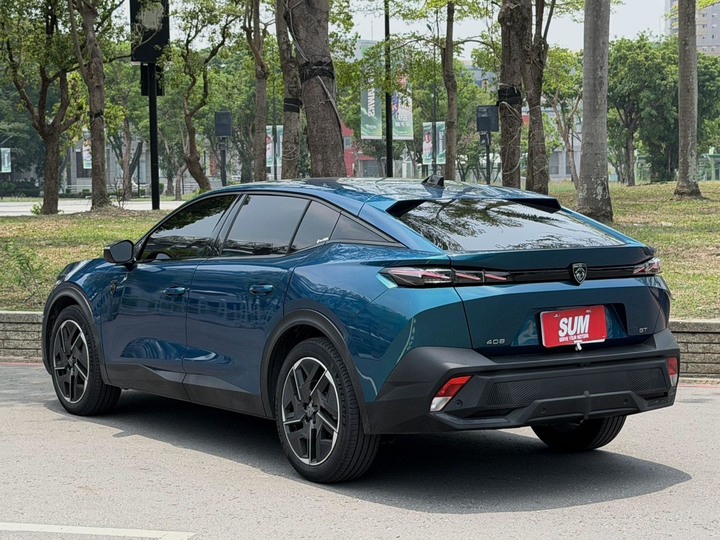 【法系絕美跨界】2025 Peugeot 408 Hybrid GT Premium ｜ 科技、美學與節能的巔峰