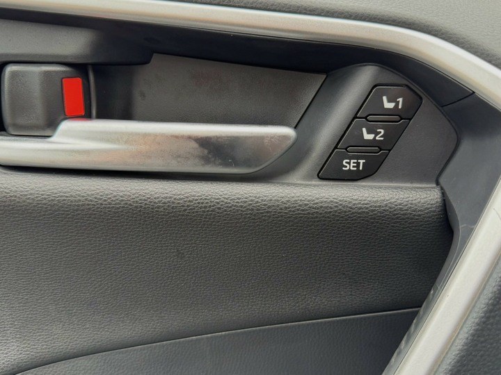 【霸氣黑魂】2024 Toyota RAV4 汽油旗艦版 ｜ 準新車品質、頂級滿配