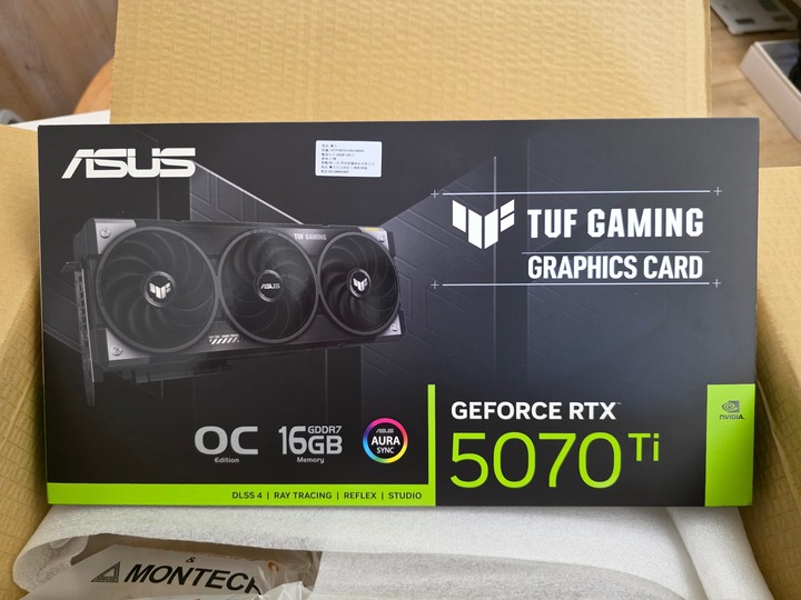 全新未拆 華碩 TUF 5070Ti 16G oc 版,公司貨五年保 有購買發票