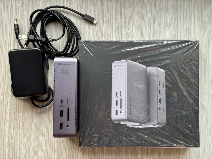 monitormate TD1 Thunderbolt™ 4 13合1 擴充埠
