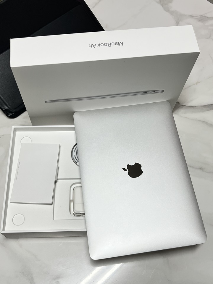 Apple MacBook Air M1 8GB 512GB