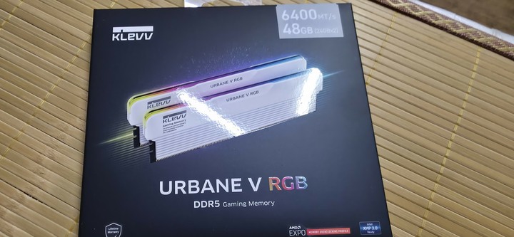 KLEVV(科賦)48GB(雙通24GB*2) DDR5 6400/CL32 URBANE V RGB
