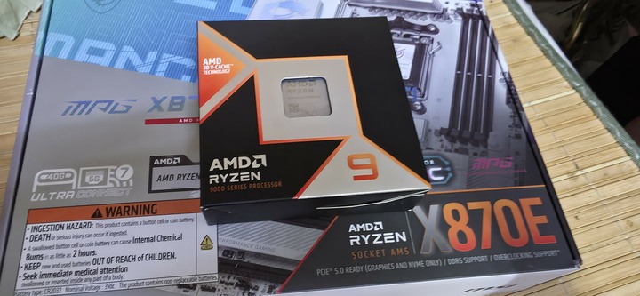 AMD Ryzen 9-9900X3D+MPG X870E EDGE TI WIFI