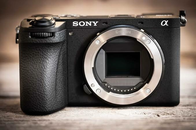 SONY A6700＋SEL16F28