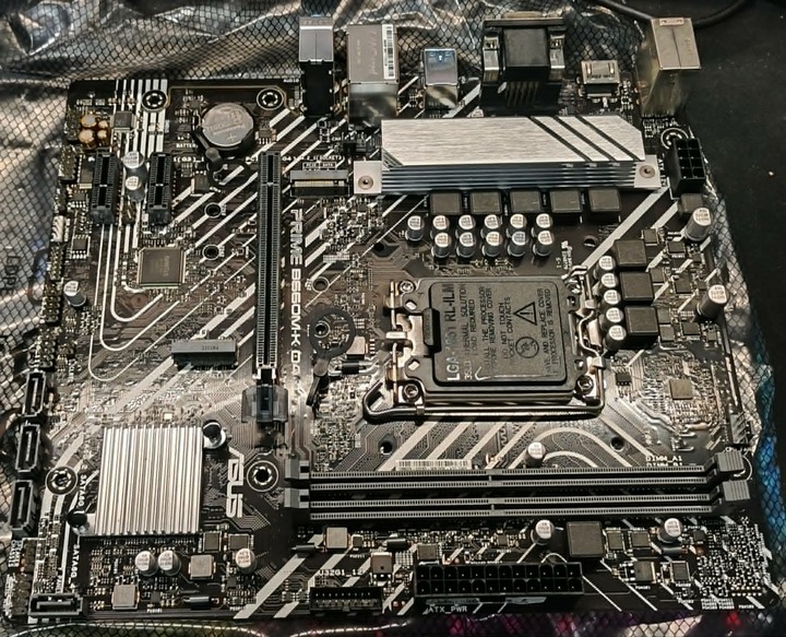 保固中 華碩Prime B660M-K D4 CSM LGA1700主機板