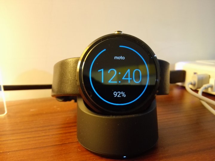 Moto 360 智慧型手表 黑色 可小議