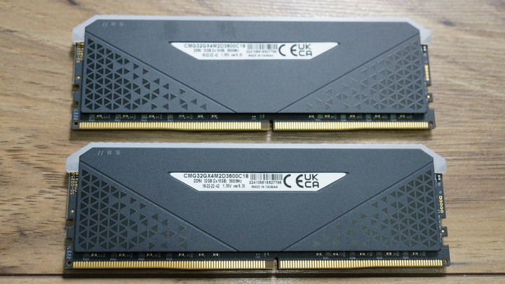 CORSAIR 海盜船 VENGEANCE RGB RS DDR4 3600 32GB (16Gx2)