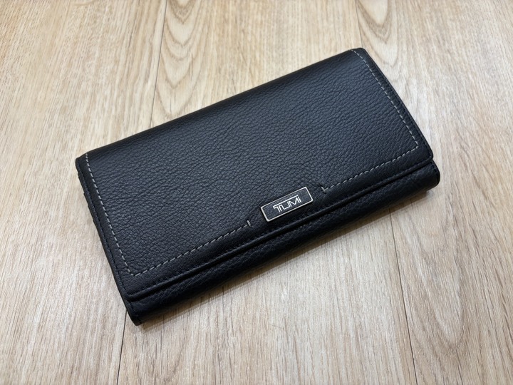 TUMI 多功能型長夾