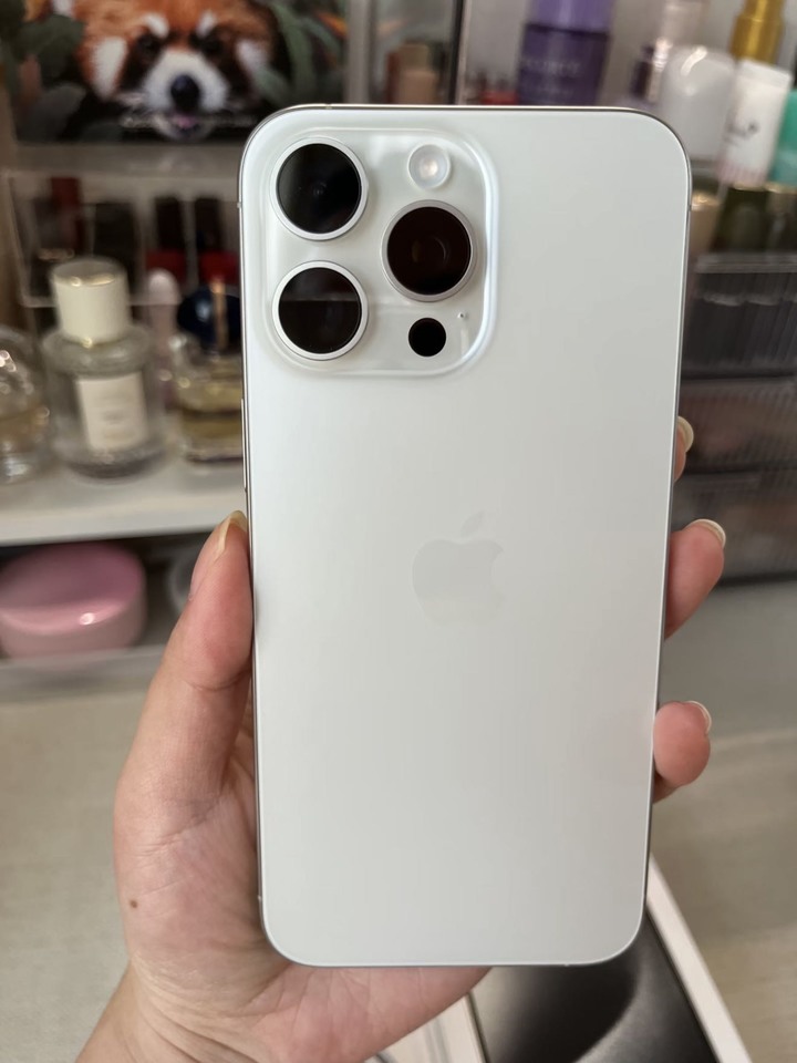iPhone 15 promax 256g 白 外觀漂亮盒裝完整