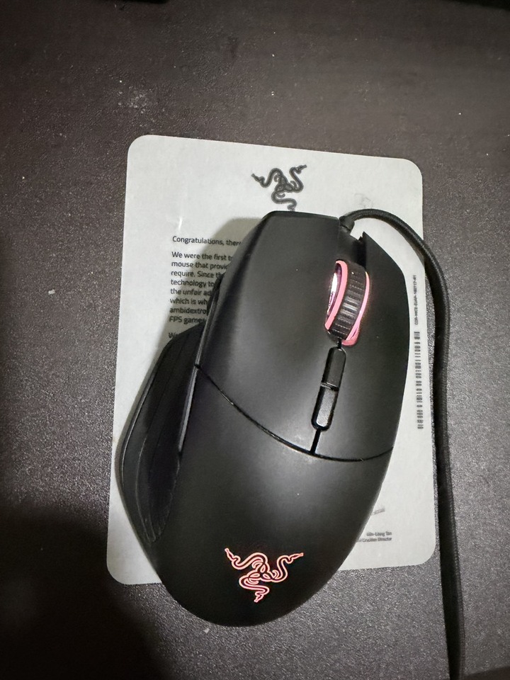 RAZER 雷蛇 Basilisk 巴塞利斯蛇 電競滑鼠