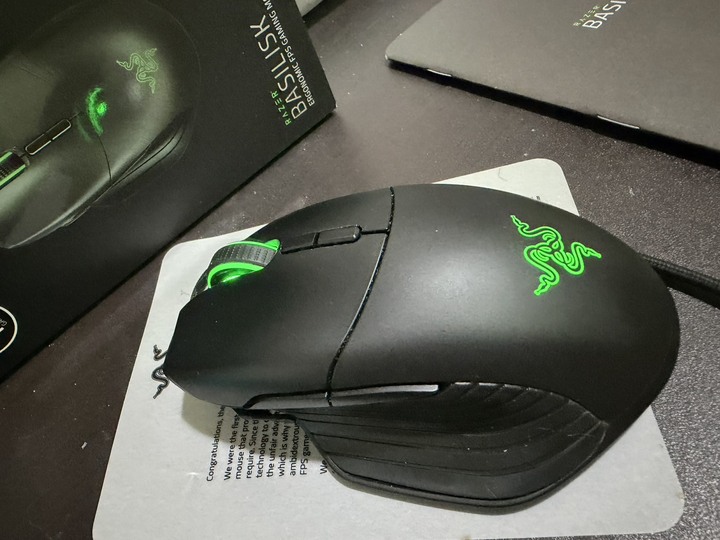RAZER 雷蛇 Basilisk 巴塞利斯蛇  電競滑鼠 