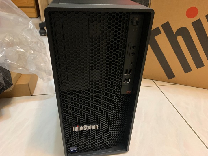 Lenovo ThinkStation P2 商用工作站，非 DIY 主機，可議