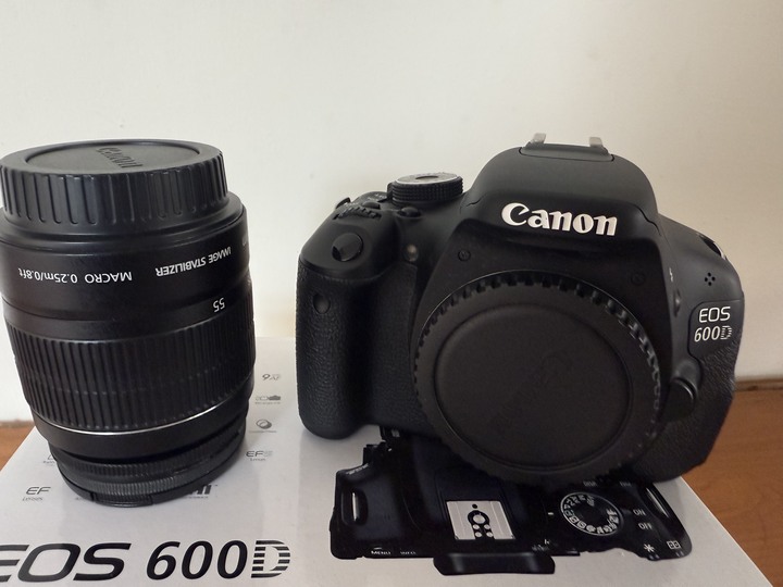 Canon600D含18-55mm鏡頭