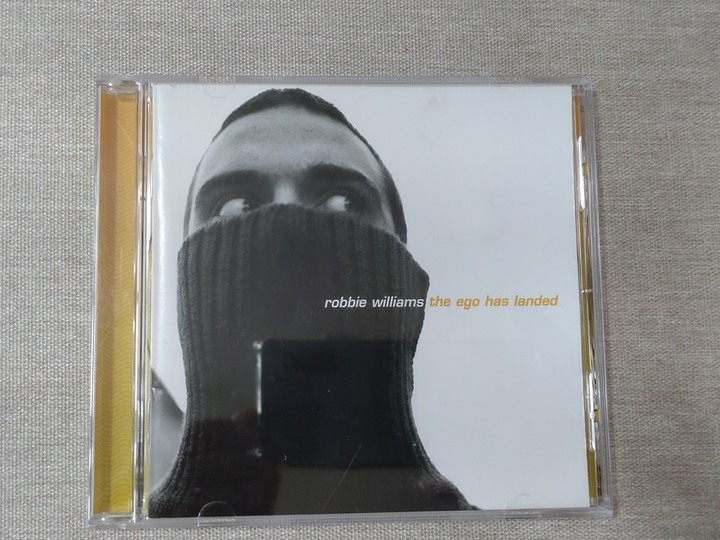 羅比·威廉斯 (Robbie Williams) The ego has landed