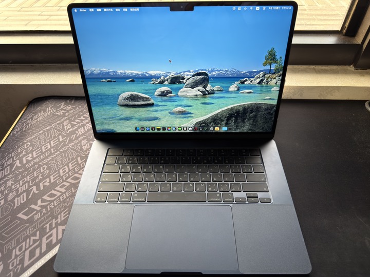 （極新無傷）MacBook Air M4 15吋 16G 256GB 太空黑色 apple 蘋果