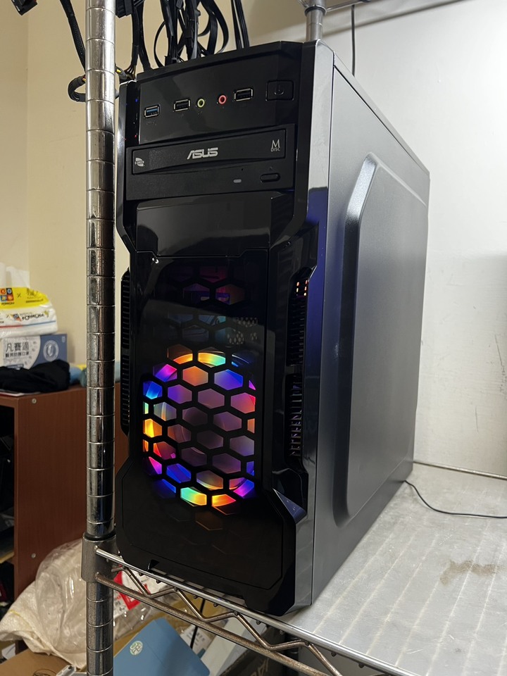 Intel i5 電腦主機 已清潔保養 LOL 楓之谷 吃雞順玩 文書追劇不卡 送一台 ACER 24吋螢幕