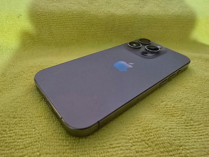 IPhone 15 pro 256G