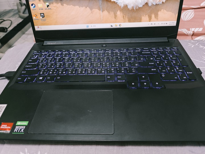 Lenovo IdeaPad gaming 3 盒裝配件完整