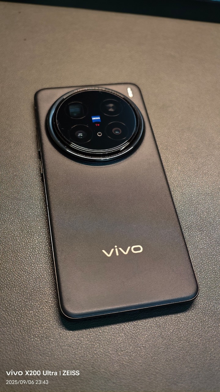 vivo x200 pro 16+512 黑色（台版）