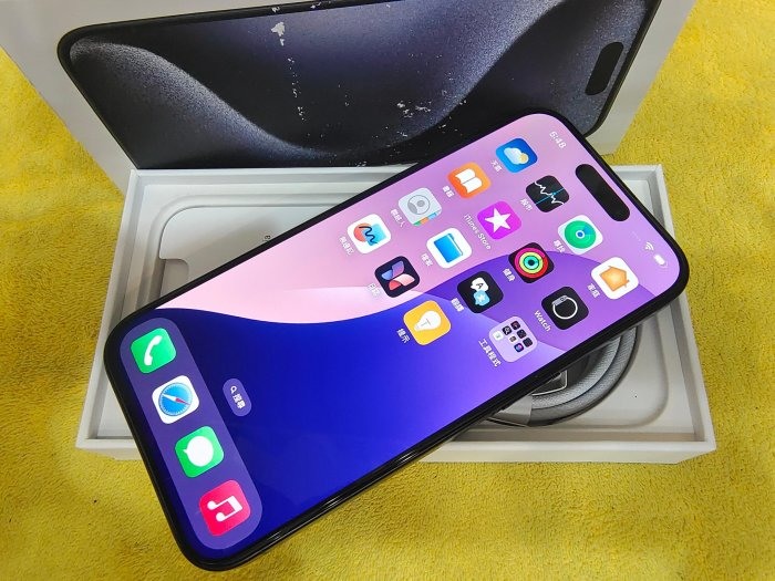 原廠電池100% 藍色 Apple iPhone 15 Pro 128G 台灣過保固2024/9/20 原廠盒裝※聯翔通訊