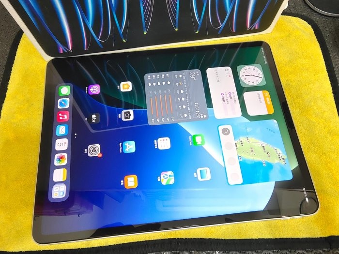 6代 M2晶片 12.9吋 Apple iPad Pro 12.9 (2022) Wi-Fi 512G 台灣過保固2023/11/19 原廠盒裝※聯翔通訊