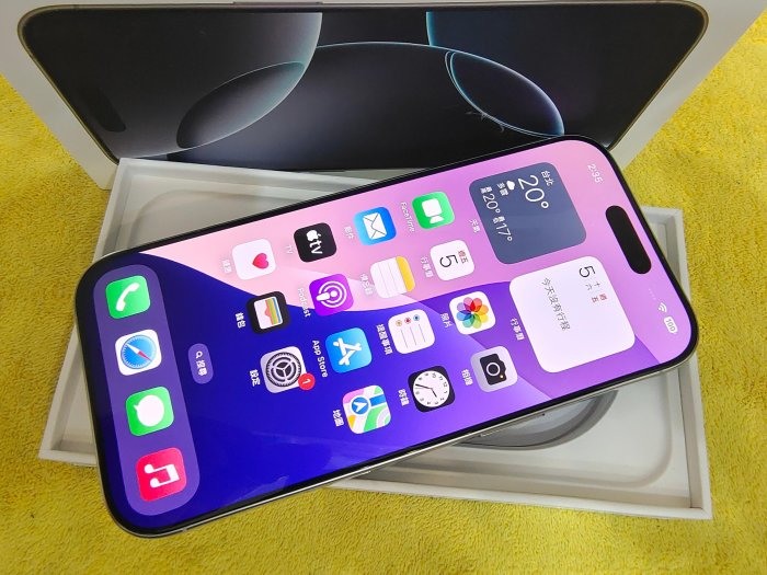 外觀如新 白色 Apple iPhone 16 Pro 256G Apple台灣過保固2025/9/25 聯翔通訊※換機優先