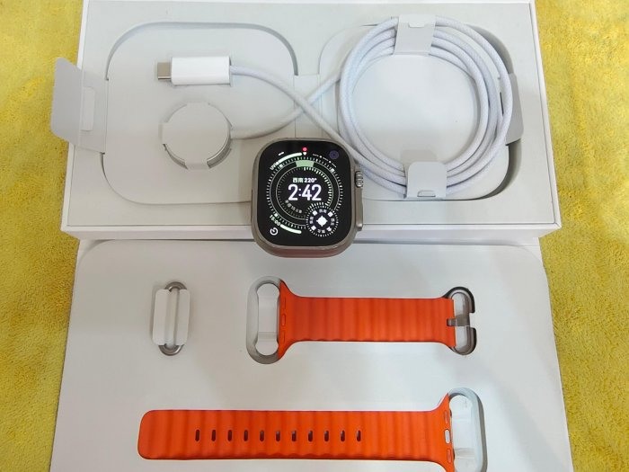 聯翔通訊 台灣原廠過保固2024/9/26 Apple Watch Ultra2 鈦金屬 49mm ※換機優先