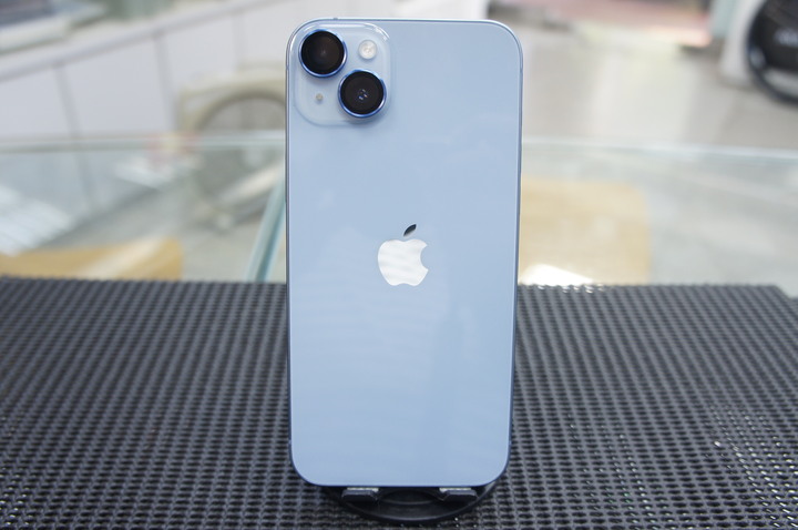 9.5成新 iphone 14 plus 128GB 台灣公司貨 原廠電池健康88%