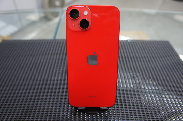 9成新 iphone 14 128GB 台灣公司貨 電池健康度98%