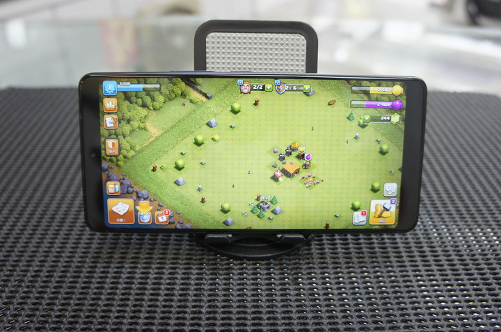 Asus ROG Phone 8 16G/512GB 台灣公司貨.只有相機故障