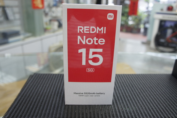 全新未拆封 小米 Redmi Note 15 5G 8G/256GB 台灣公司貨 紫色