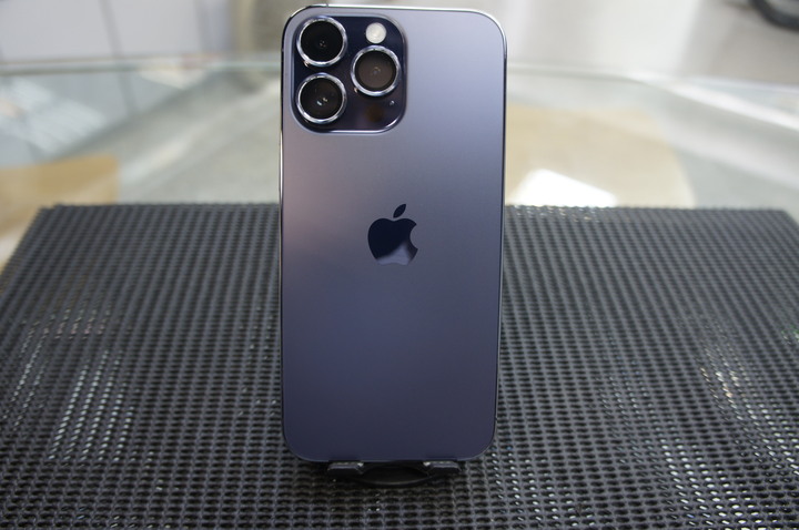 9成新 iphone 14 pro max 256G 台灣公司貨 紫色.電池健康度76%