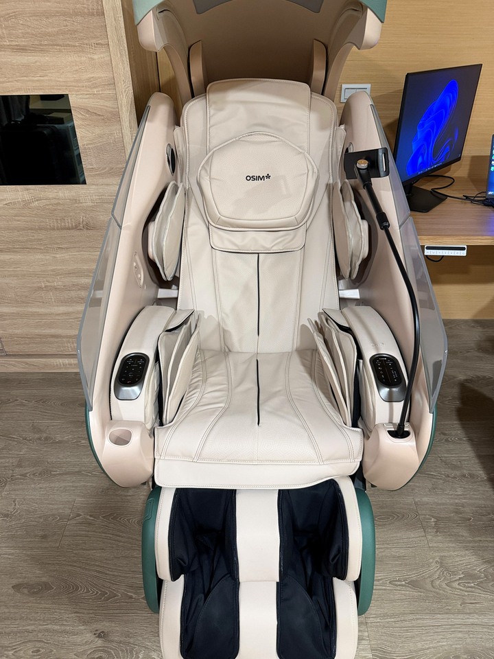 「販售極新」OSIM AI. 5感養身椅