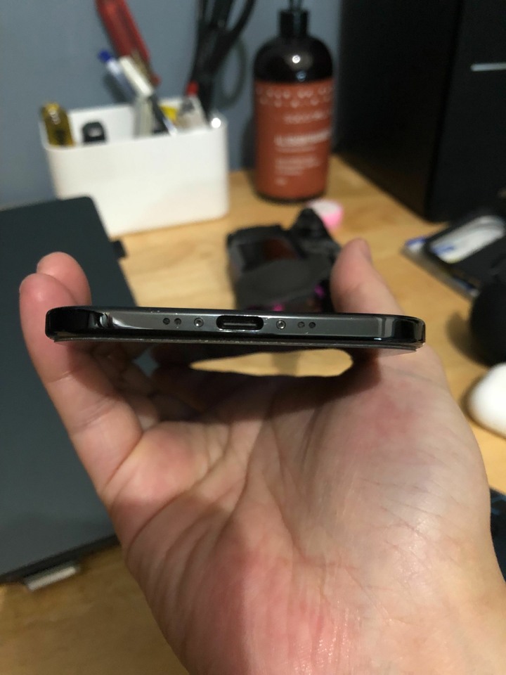 Apple iPhone Air 黑色256GB 保固中