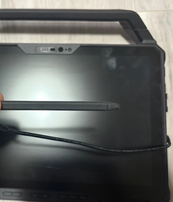 Dell Latitude Rugged 7230, 觸控、12代i5、16GB RAM、512GB SSD、視訊、提把、GPS、NFC、指紋、雙筆、鍵盤、4G LTE、電池x2、Tb3擴展座、硬殼包
