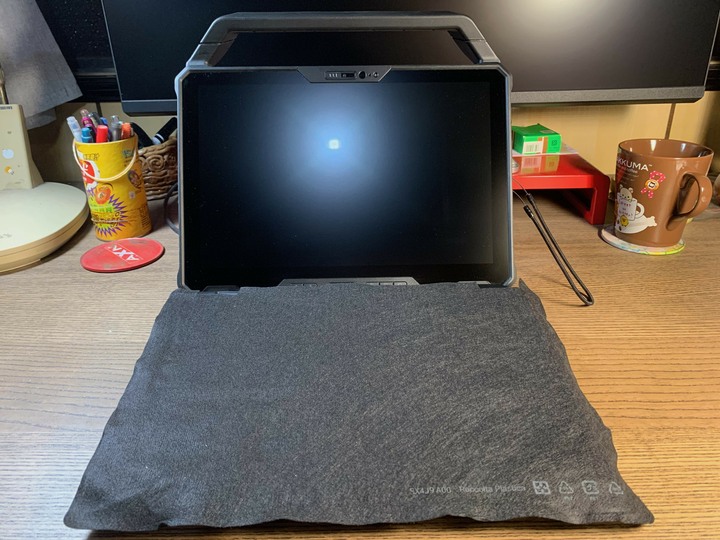 Dell Latitude Rugged 7230, 觸控、12代i5、16GB RAM、512GB SSD、視訊、提把、GPS、NFC、指紋、觸控筆、鍵盤、LTE、電池x2、Tb3擴展座、硬殼包