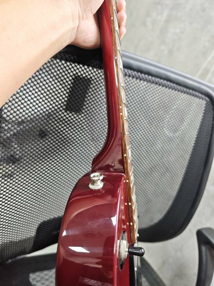 電吉他 Epiphone les paul studio ,Gibson Les Paul Studio 酒紅色Wine Red