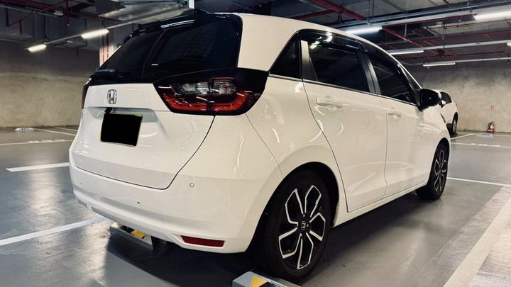 售2023 Fit汽油版 僅跑8500 原版件
