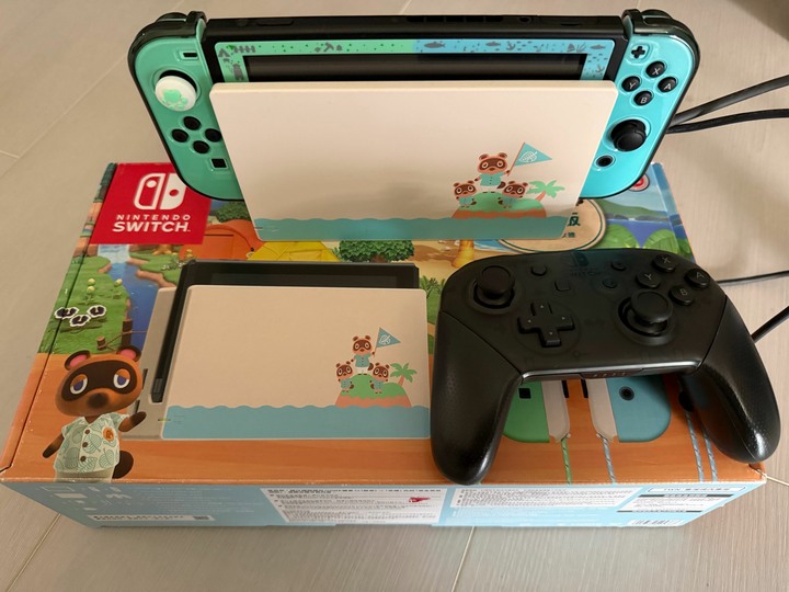 盒裝完整Nintendo Switch 動物森友會特別版+原廠 Pro 手把