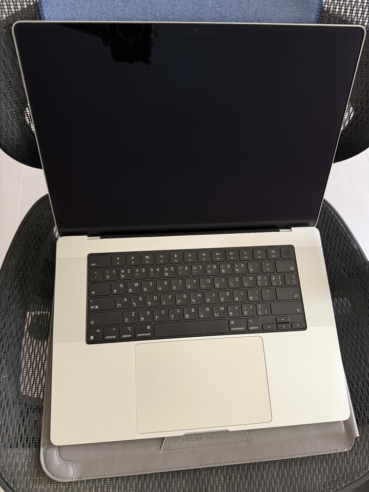 無傷 MacBook Pro M1 螢幕 16吋