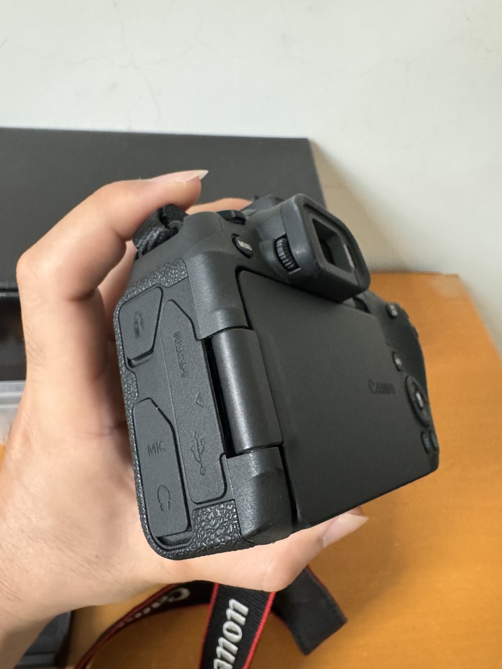 Canon EOS R8 單機身